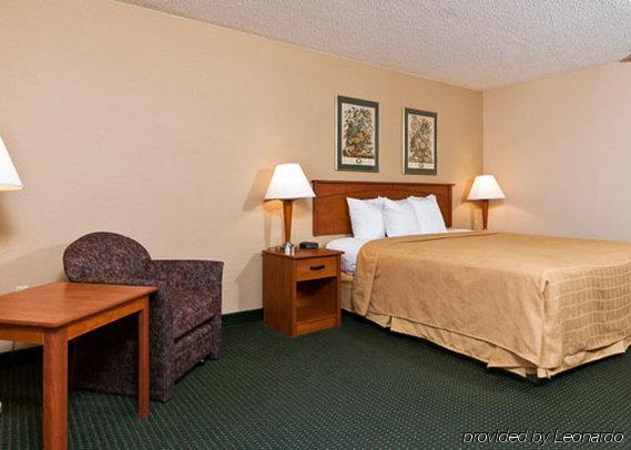 Quality Inn Tupelo Szoba fotó