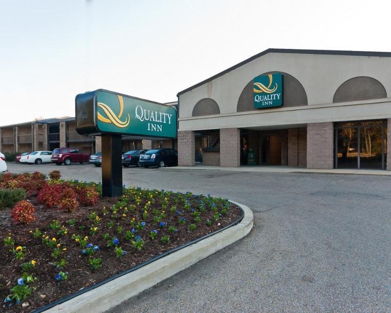 Quality Inn Tupelo Kültér fotó